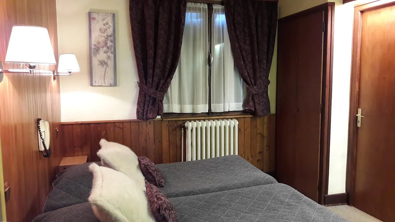 Alp-Hôtel Megève 2*,  France